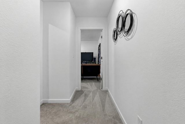 479 S Summit Drive, Willard, MO 65781