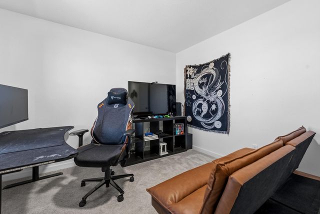 479 S Summit Drive, Willard, MO 65781