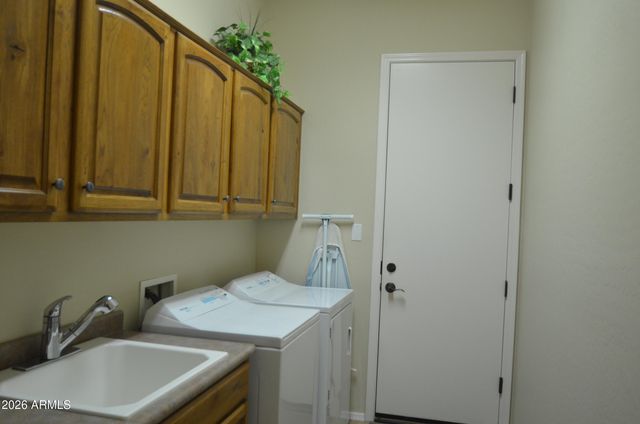 12415 W RUNNING DEER Trail, Peoria, AZ 85383
