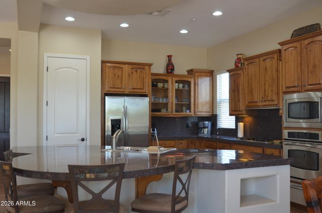 12415 W RUNNING DEER Trail, Peoria, AZ 85383
