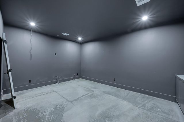 4727 Saguaro Road, Montgomery, TX 77316