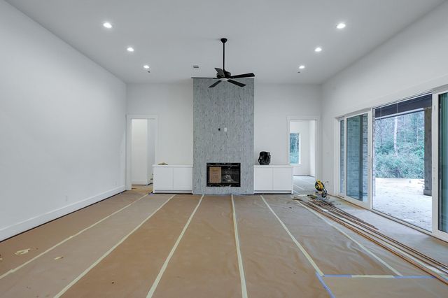 4727 Saguaro Road, Montgomery, TX 77316