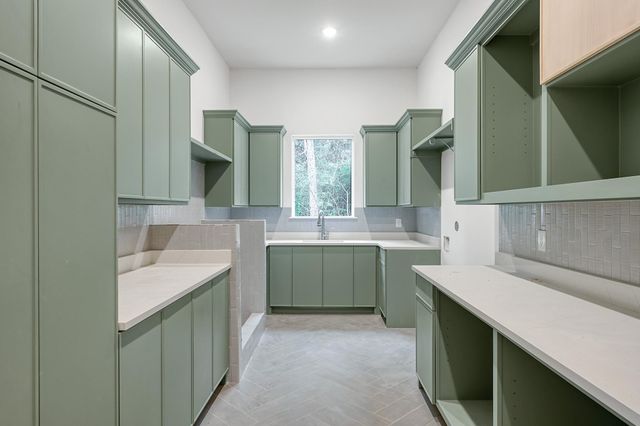 4727 Saguaro Road, Montgomery, TX 77316