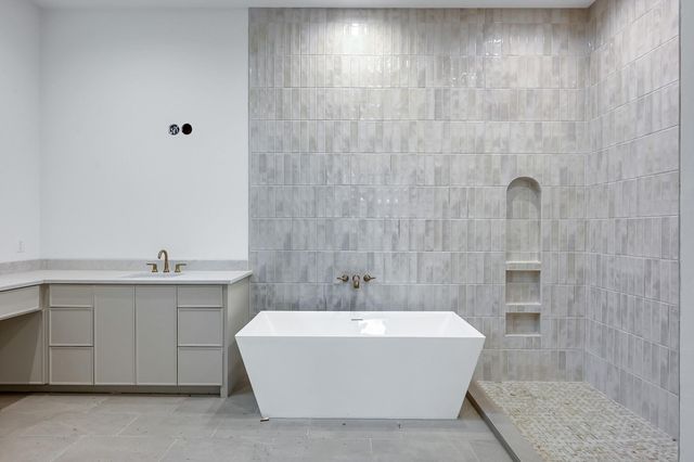 4727 Saguaro Road, Montgomery, TX 77316