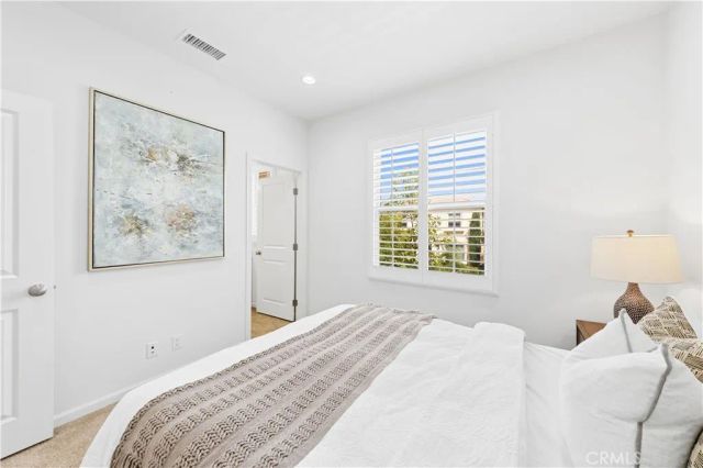 54 Jade Flower, Irvine, CA 92620