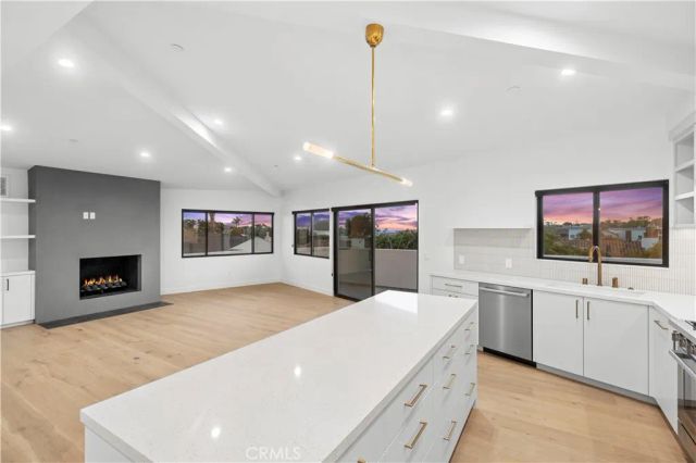 403 Serra Drive, Corona Del Mar, CA 92625
