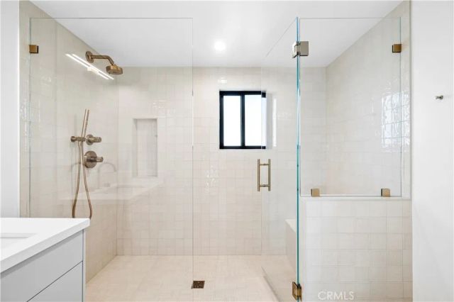403 Serra Drive, Corona Del Mar, CA 92625