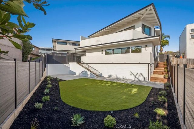 403 Serra Drive, Corona Del Mar, CA 92625