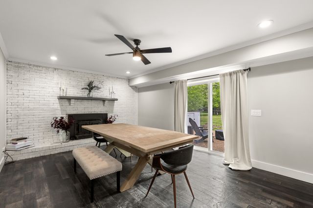 323 Kimberly Ct, Mount Juliet, TN 37122