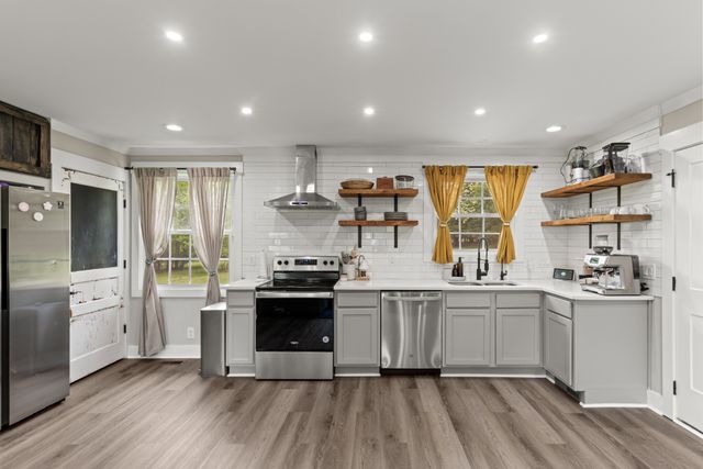 323 Kimberly Ct, Mount Juliet, TN 37122