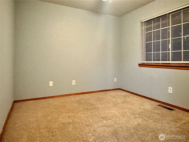 2214 Eastend NW, Olympia, WA 98502