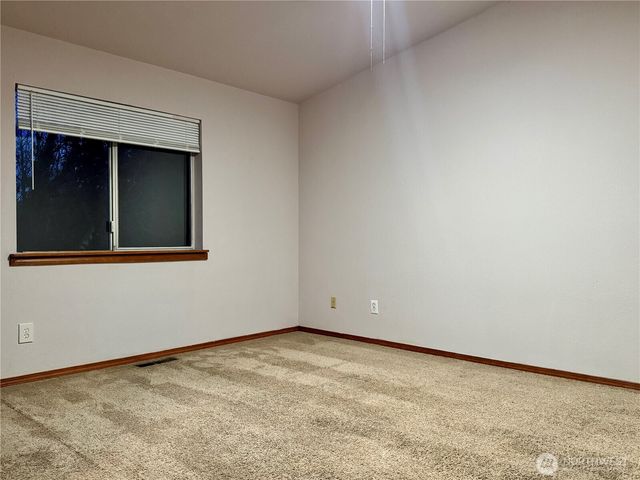 2214 Eastend NW, Olympia, WA 98502