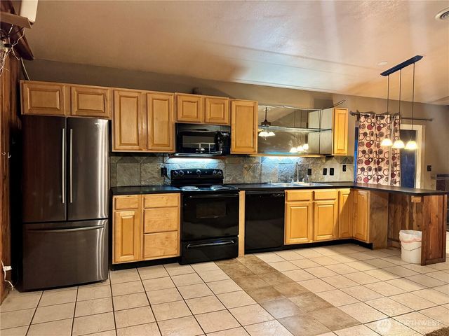 2214 Eastend NW, Olympia, WA 98502