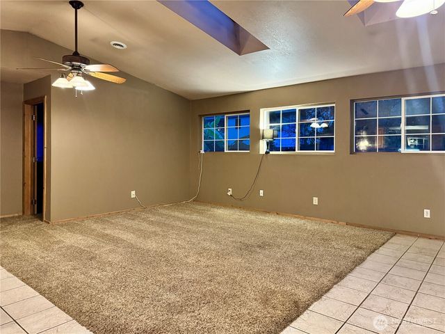 2214 Eastend NW, Olympia, WA 98502