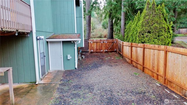 2214 Eastend NW, Olympia, WA 98502