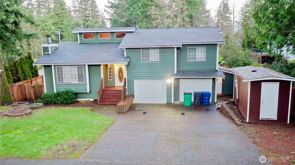 2214 Eastend NW, Olympia, WA 98502