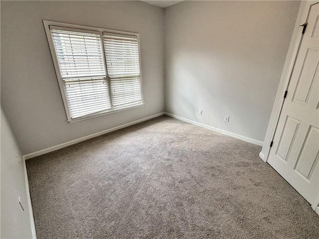 5312 Vinings Lake View SW, Mableton, GA 30126