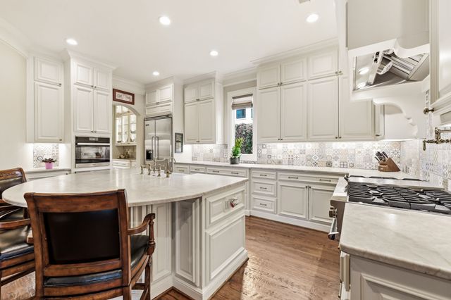 7635 Bryn Mawr Drive, Dallas, TX 75225