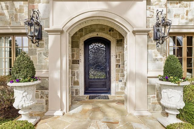 7635 Bryn Mawr Drive, Dallas, TX 75225