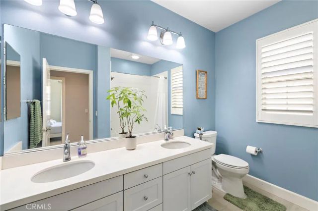 85 Rembrandt, Irvine, CA 92620