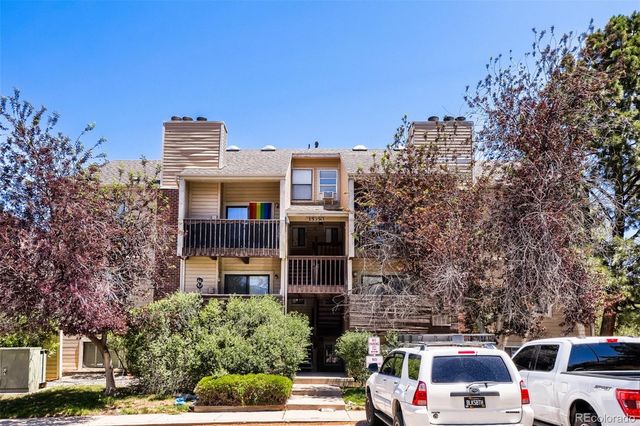 15350 E Arizona Avenue 201, Aurora, CO 80017
