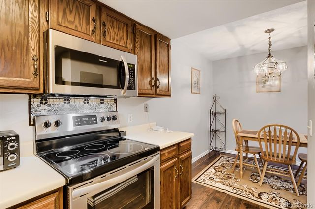 15350 E Arizona Avenue 201, Aurora, CO 80017