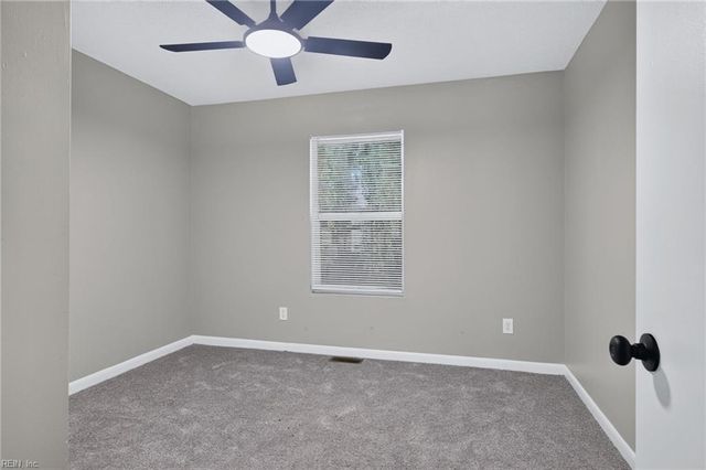 322 S Curry ST, Hampton, VA 23663