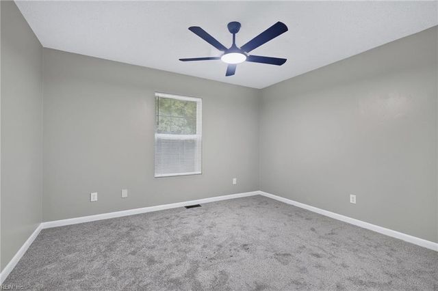 322 S Curry ST, Hampton, VA 23663