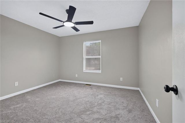 322 S Curry ST, Hampton, VA 23663