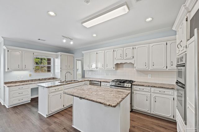 4550 La Jolla, Pensacola, FL 32504