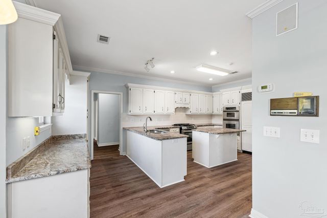 4550 La Jolla, Pensacola, FL 32504