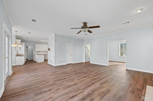 4550 La Jolla, Pensacola, FL 32504