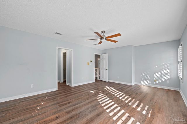 4550 La Jolla, Pensacola, FL 32504