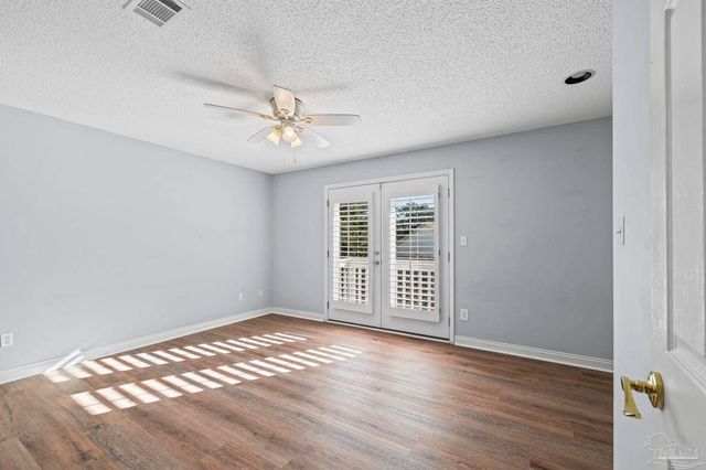 4550 La Jolla, Pensacola, FL 32504