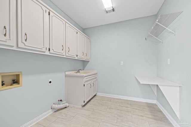 4550 La Jolla, Pensacola, FL 32504