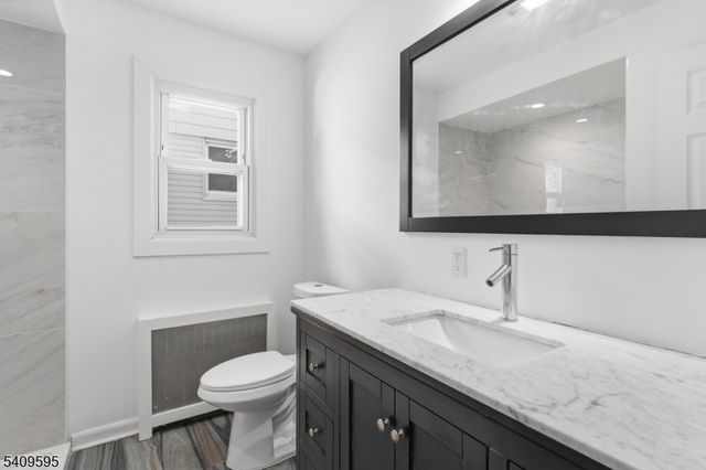 263 E 25Th St, Paterson City, NJ 07514