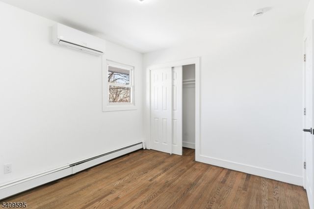 263 E 25Th St, Paterson City, NJ 07514