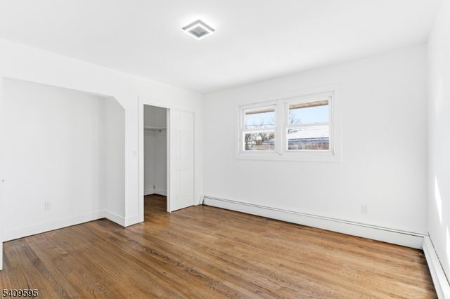 263 E 25Th St, Paterson City, NJ 07514