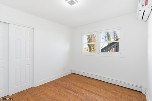 263 E 25Th St, Paterson City, NJ 07514