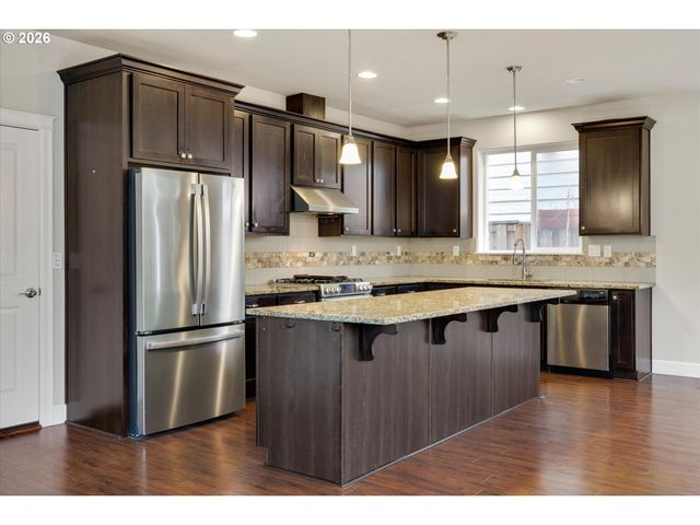 20661 Sw PARKER Ct, Beaverton, OR 97078