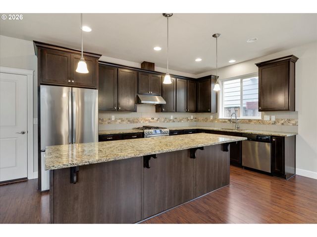 20661 Sw PARKER Ct, Beaverton, OR 97078
