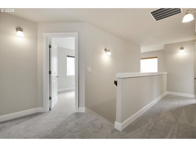 20661 Sw PARKER Ct, Beaverton, OR 97078
