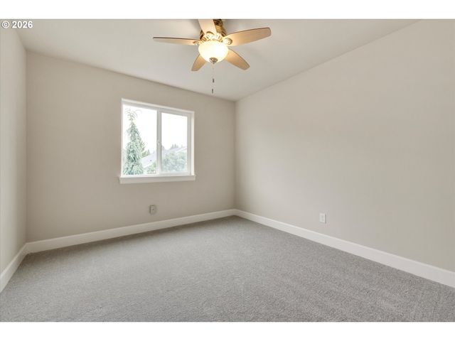 20661 Sw PARKER Ct, Beaverton, OR 97078