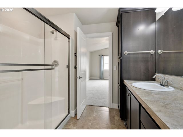 20661 Sw PARKER Ct, Beaverton, OR 97078