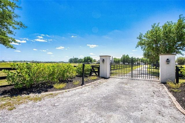 11740 Ruden RD, North Fort Myers, FL 33917