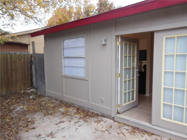 902 Wandering Way Drive, Allen, TX 75002