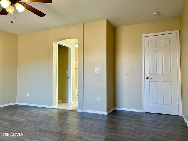 3623 N 104th Drive, Avondale, AZ 85392