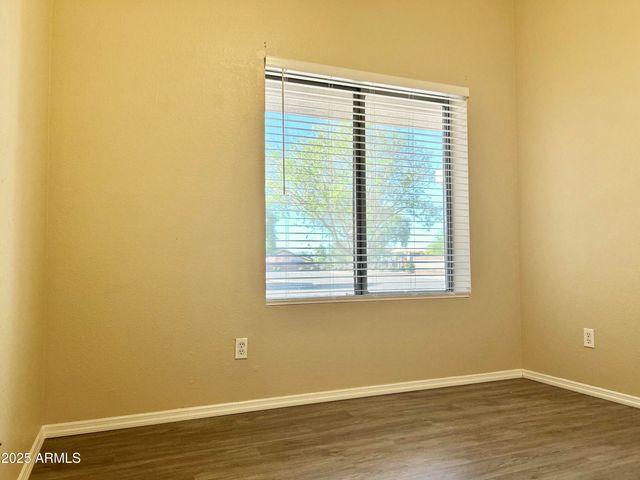 3623 N 104th Drive, Avondale, AZ 85392