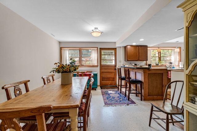 28 Woodland Trail, Ogden Dunes, IN 46368