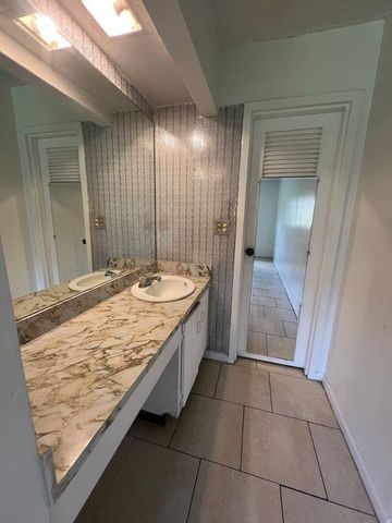 4191 NW 26TH Street 172, Lauderhill, FL 33313